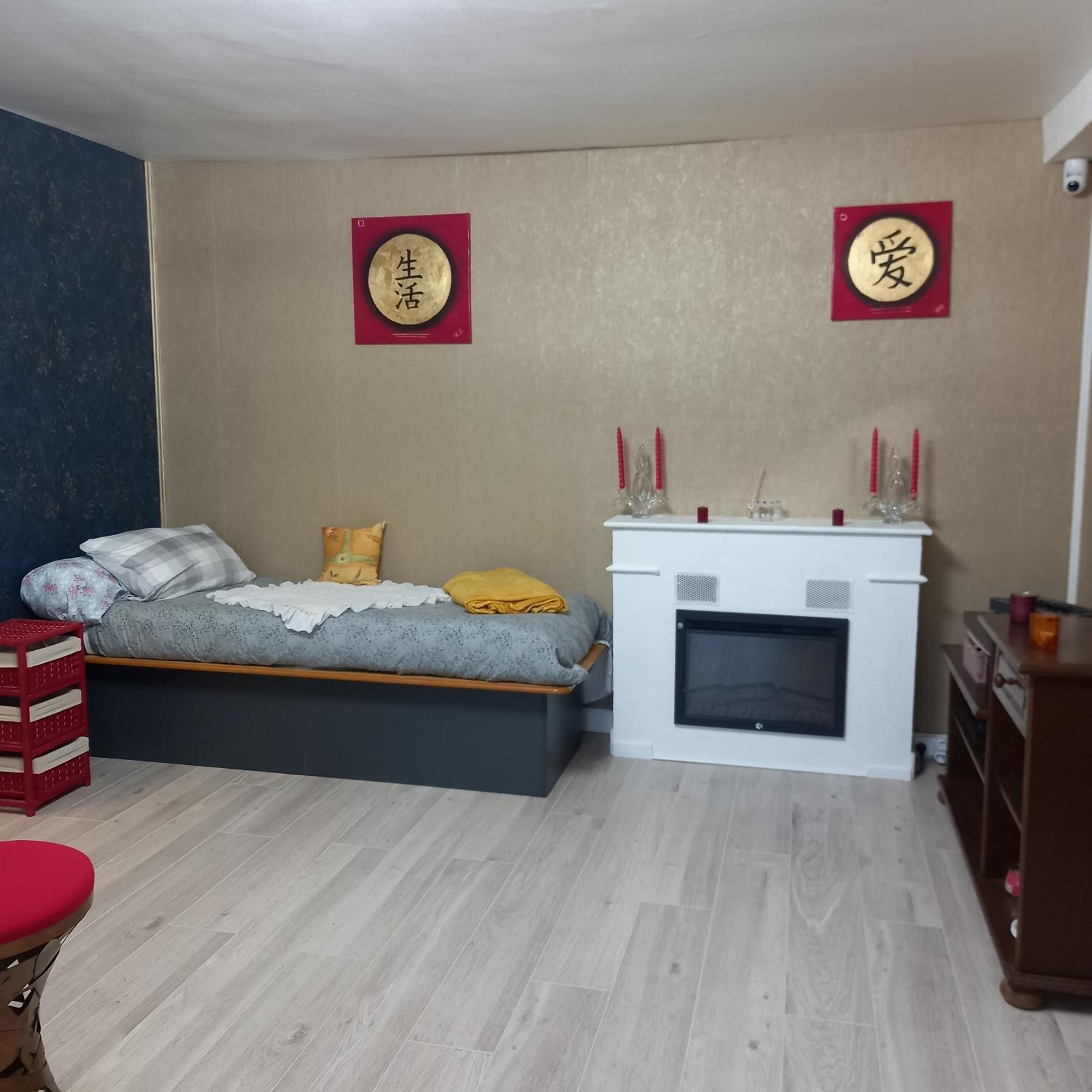 Une Chouette Maison Arcay  外观 照片